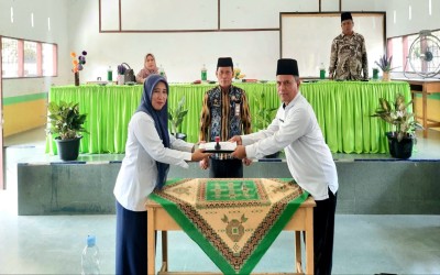 Serah Terima Jabatan Kepala MAN 1 Labuhanbatu Utara